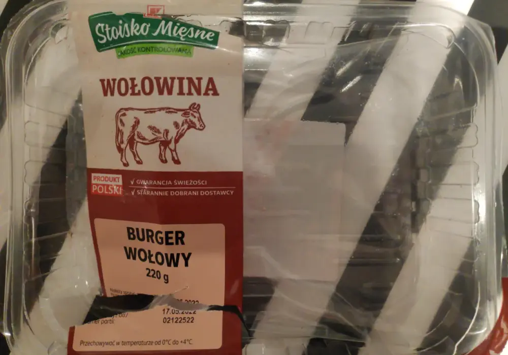 Ile kalorii ma burger z wołowiny? Poznaj zaskakujące wartości!