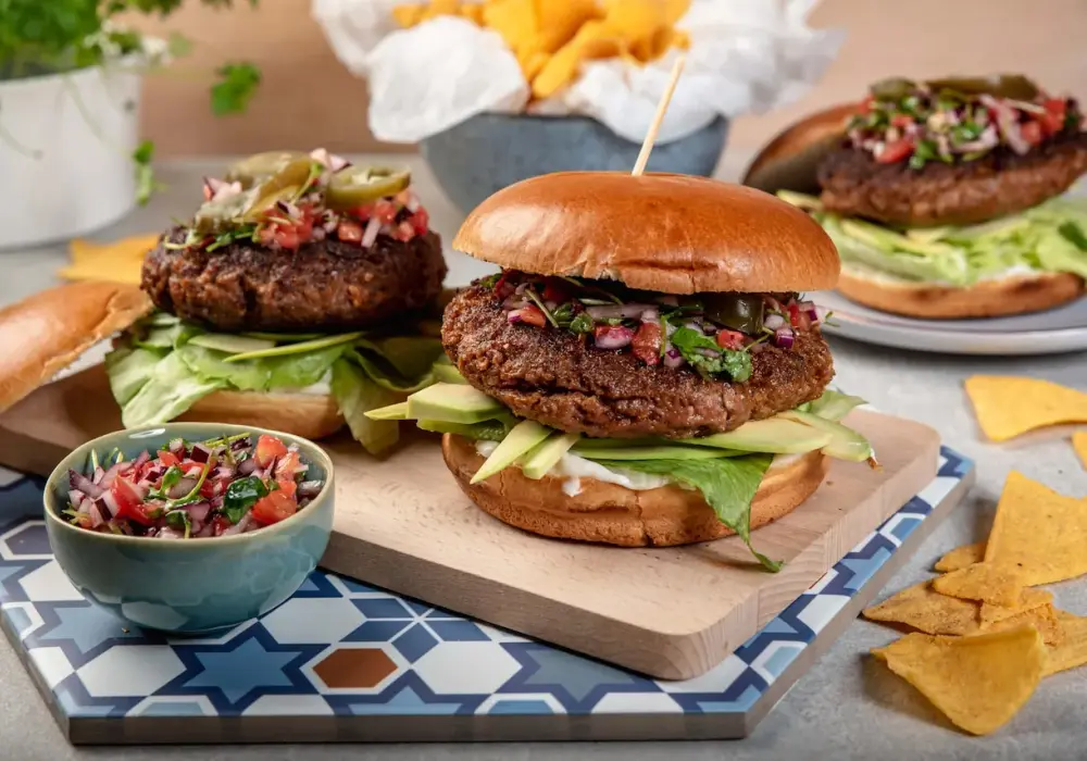 Jakie warzywa do burgera? Odkryj zaskakujące dodatki, które zachwycą