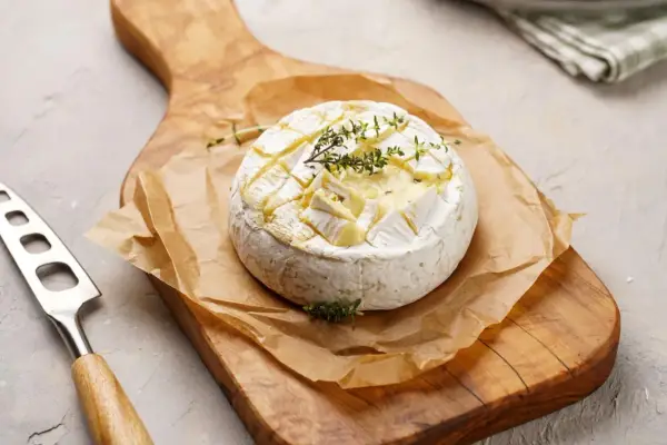 Camembert - kalorie, wartości odżywcze. Czy jest zdrowy?